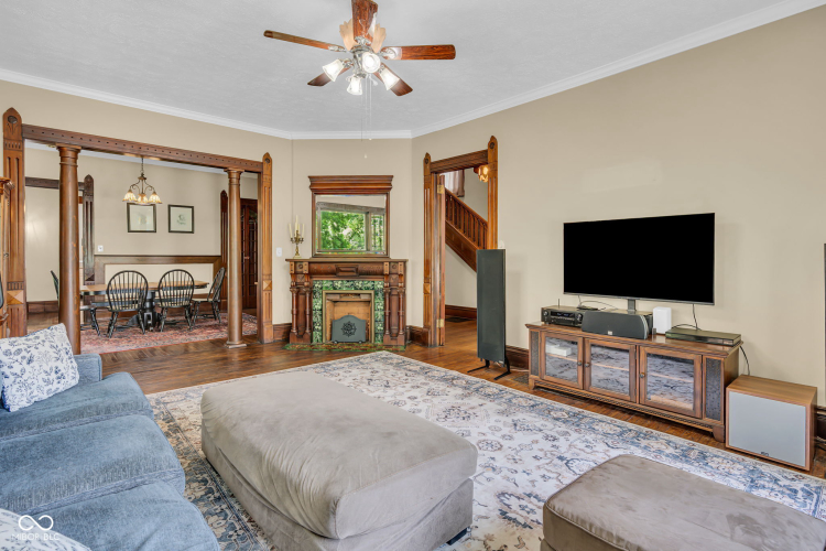 Listing Image 15
