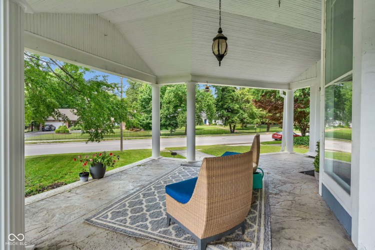 Listing Image 64