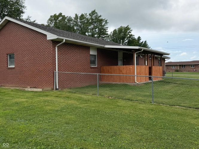 Listing Image 14