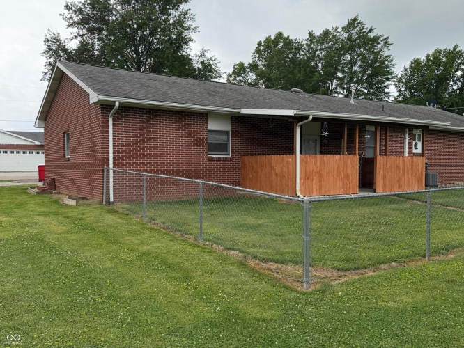Listing Image 16