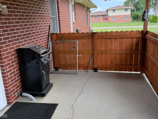 Listing Image 18