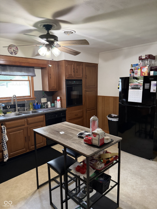 Listing Image 41