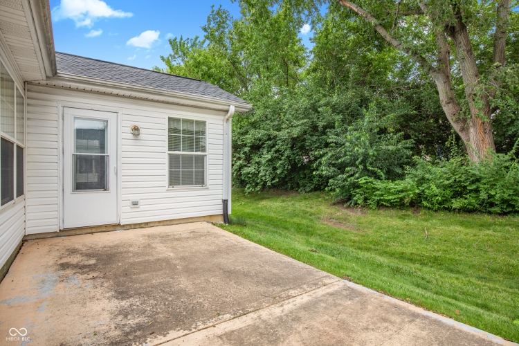 Listing Image 45