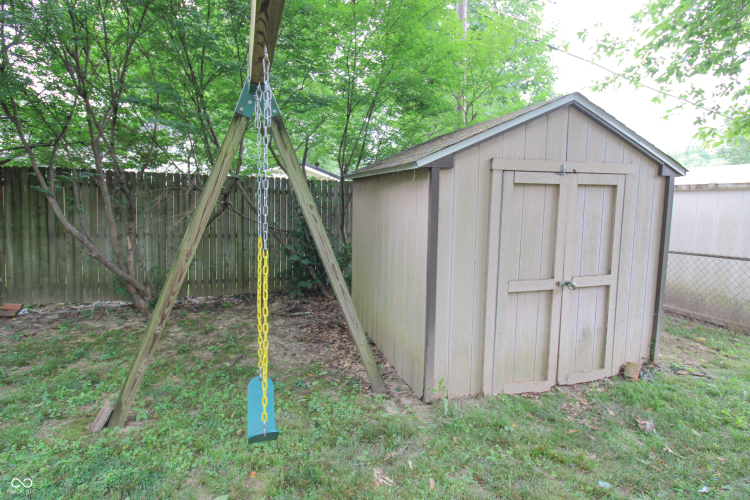 Listing Image 15