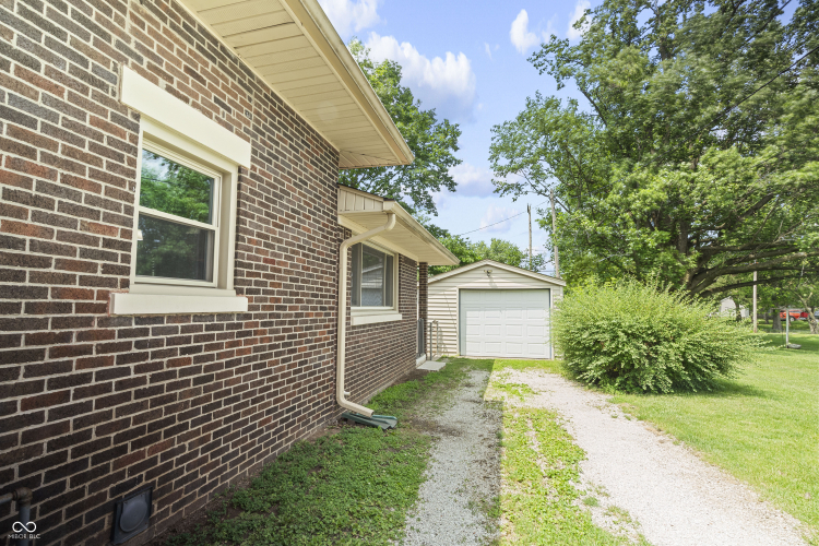 Listing Image 31