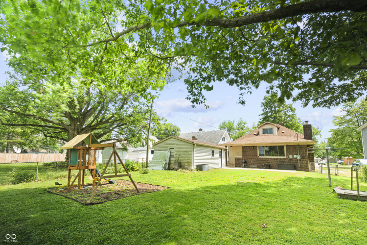 Listing Image 34