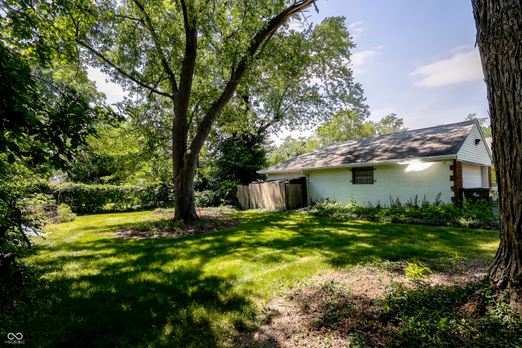 Listing Image 13