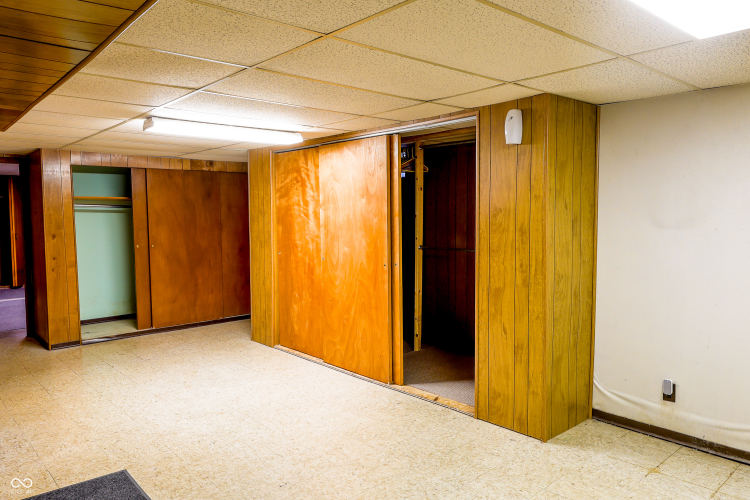 Listing Image 38