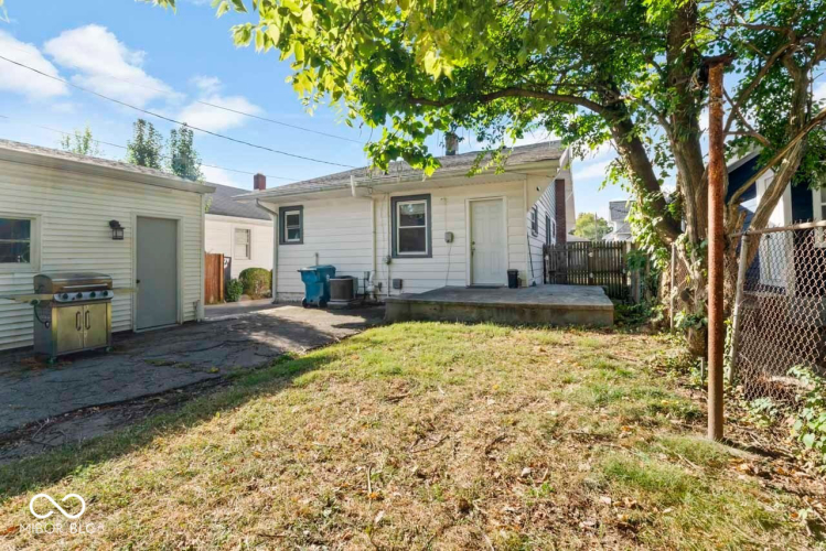 Listing Image 22