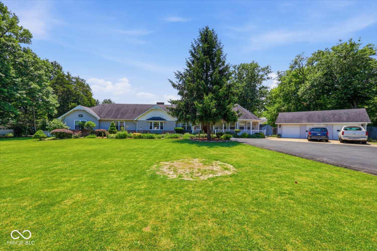 Listing Image 54