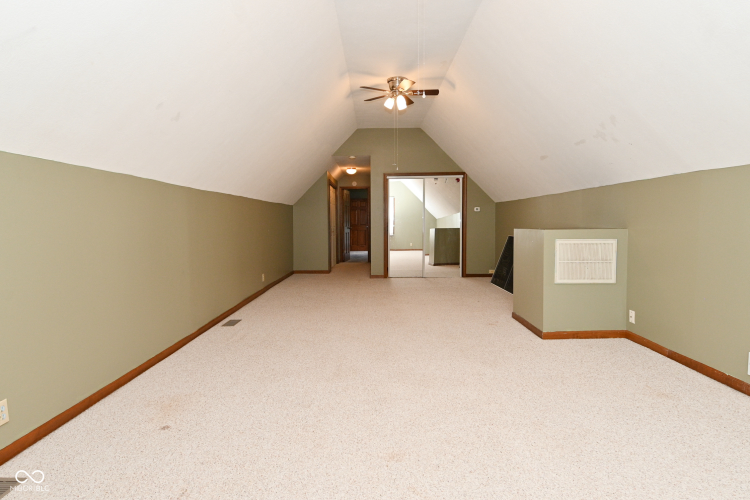 Listing Image 37