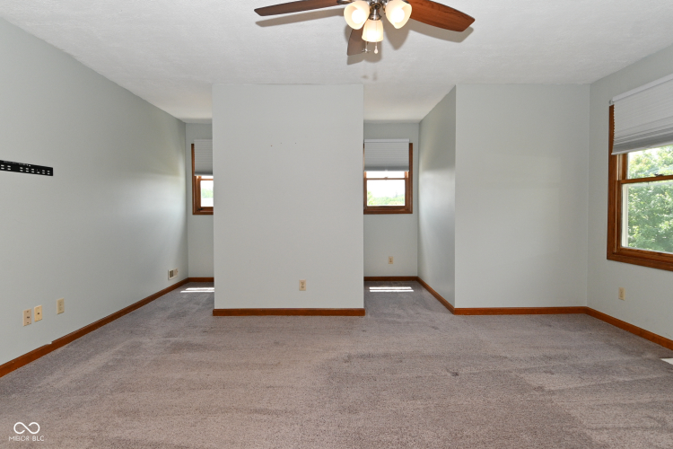 Listing Image 45