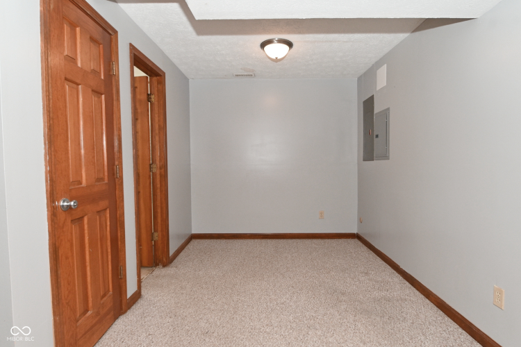 Listing Image 55