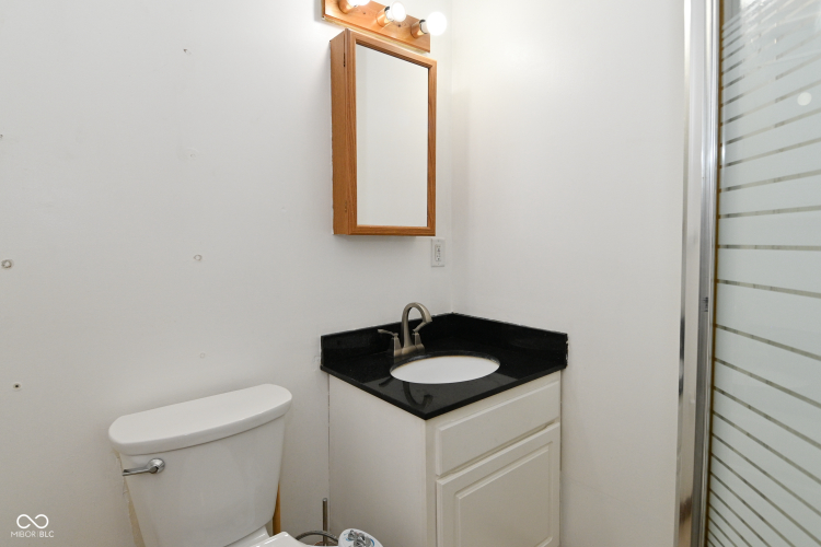 Listing Image 57
