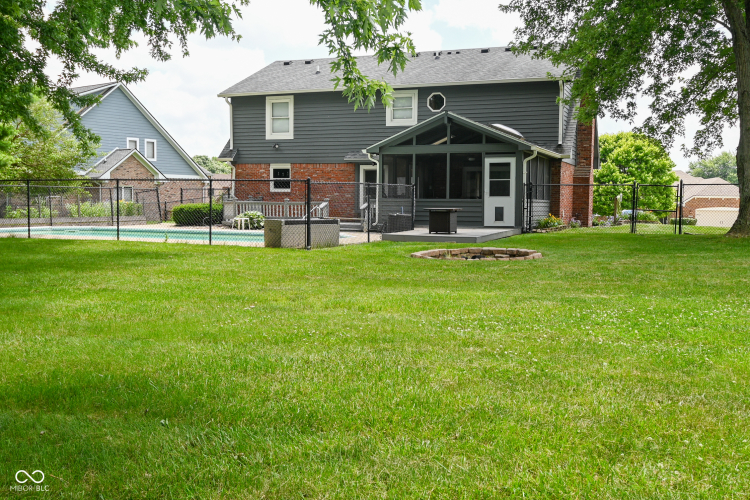 Listing Image 75
