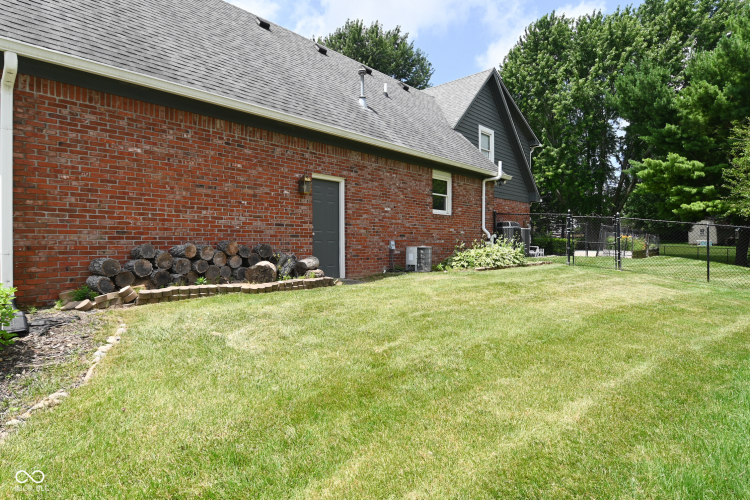Listing Image 78