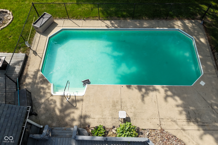 Listing Image 84