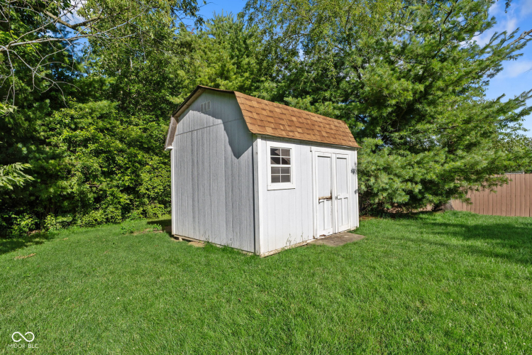 Listing Image 29