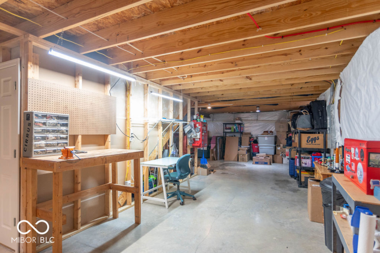Listing Image 27