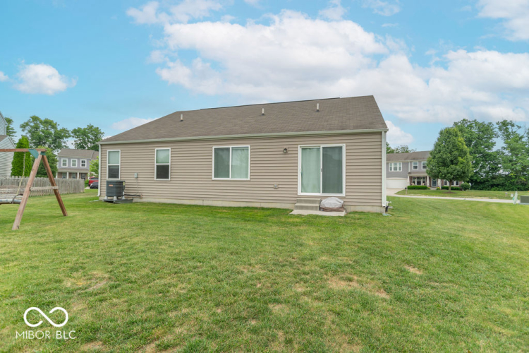 Listing Image 33