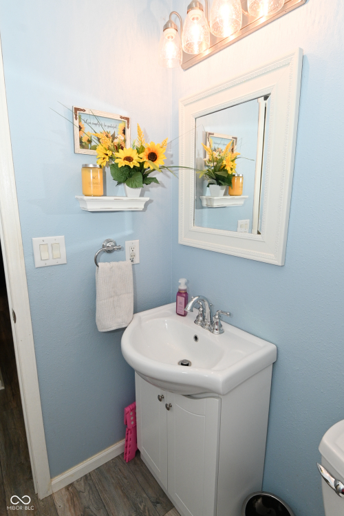 Listing Image 21