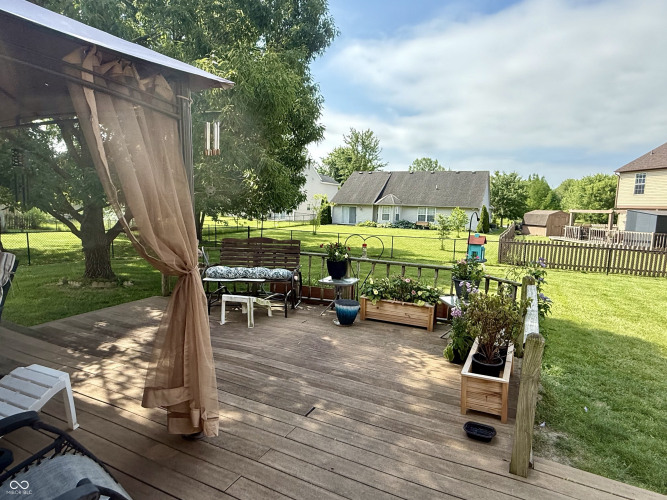 Listing Image 24