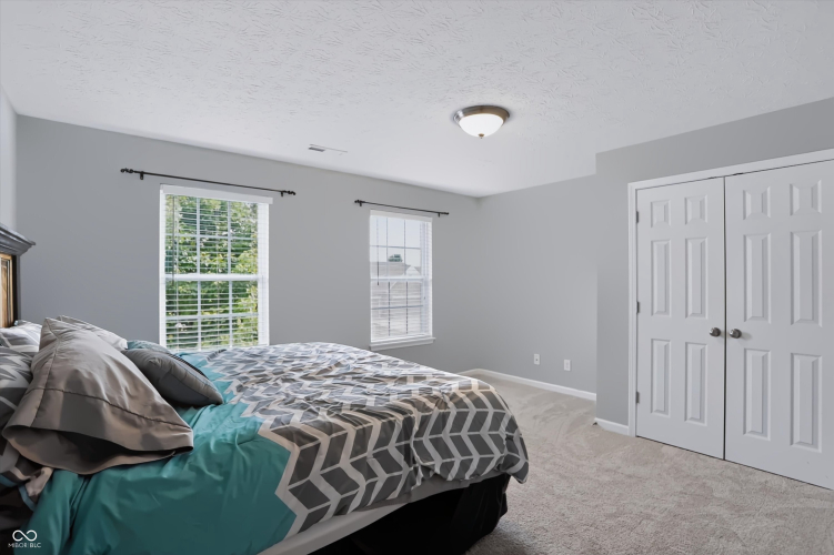 Listing Image 56