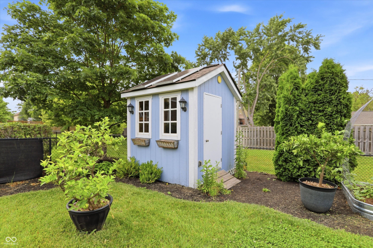 Listing Image 81