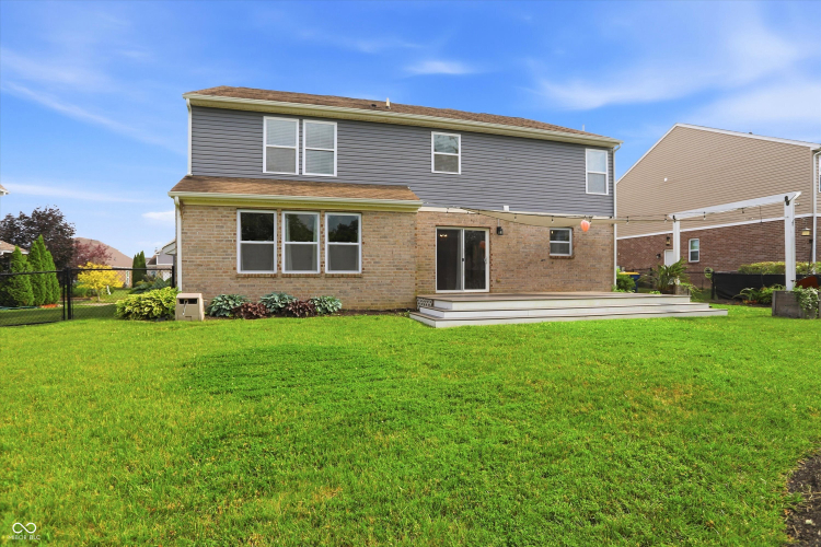 Listing Image 83