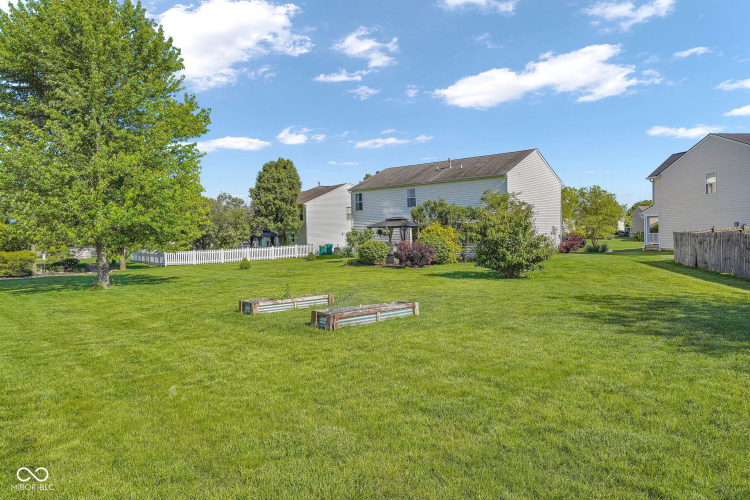 Listing Image 42