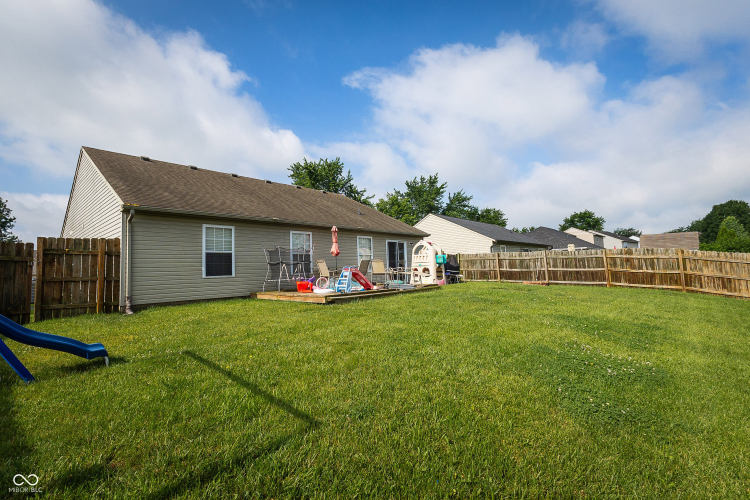 Listing Image 27