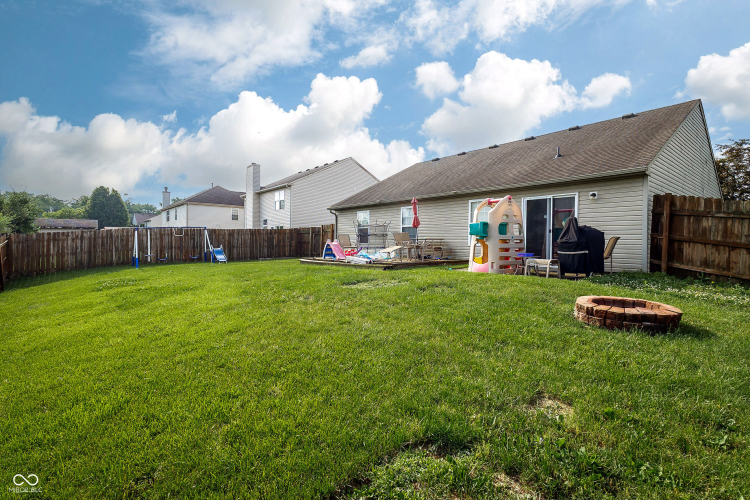 Listing Image 28