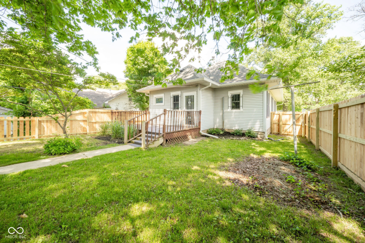 Listing Image 17