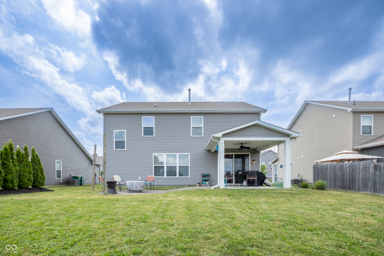 Listing Image 23
