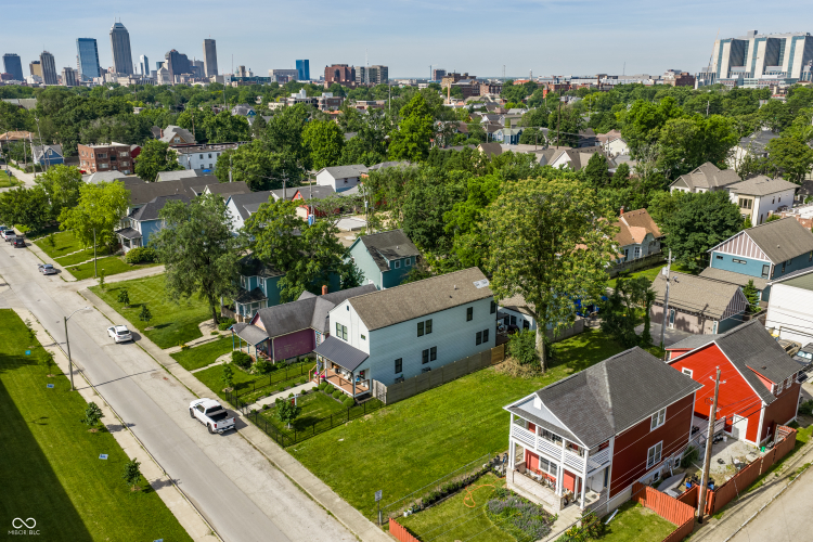 Listing Image 13