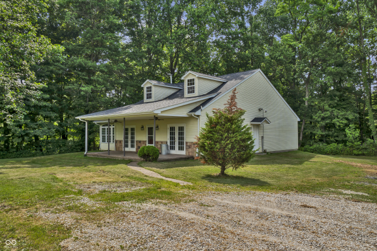 Listing Image 3