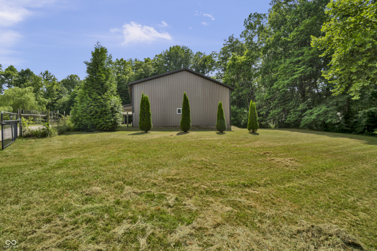Listing Image 42