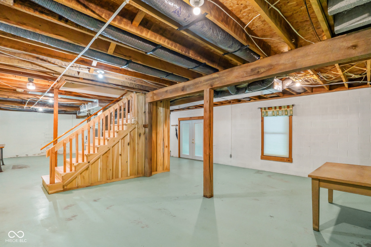 Listing Image 25