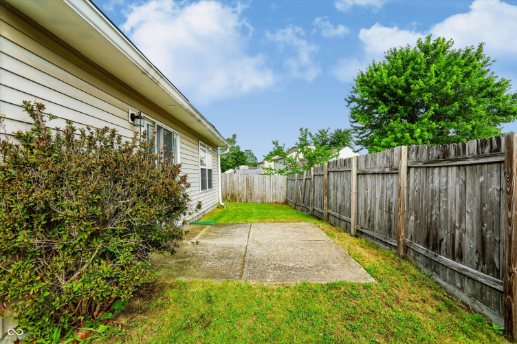 Listing Image 24