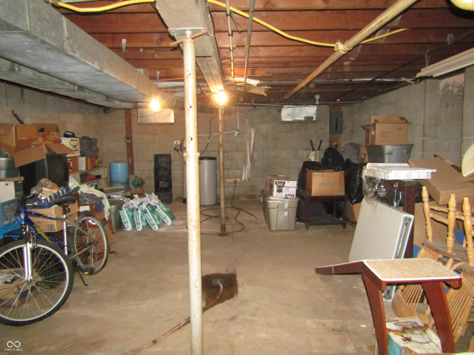 Listing Image 14
