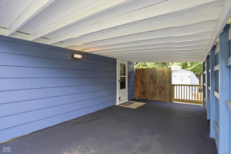 Listing Image 38