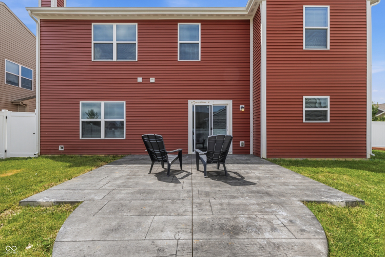 Listing Image 42