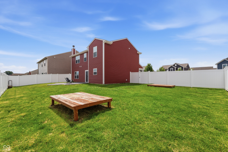 Listing Image 43