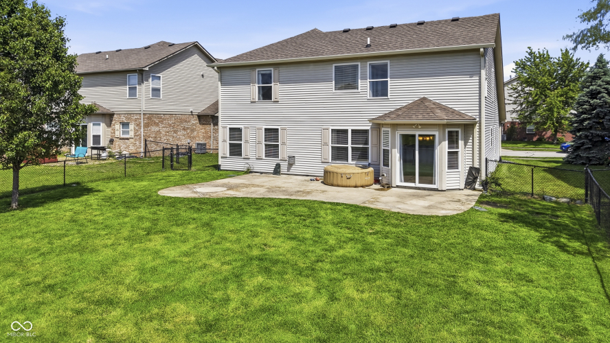 Listing Image 7