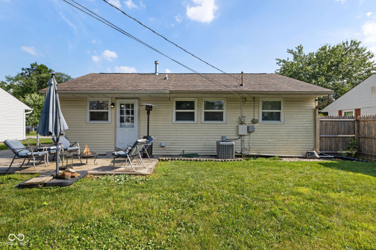 Listing Image 19