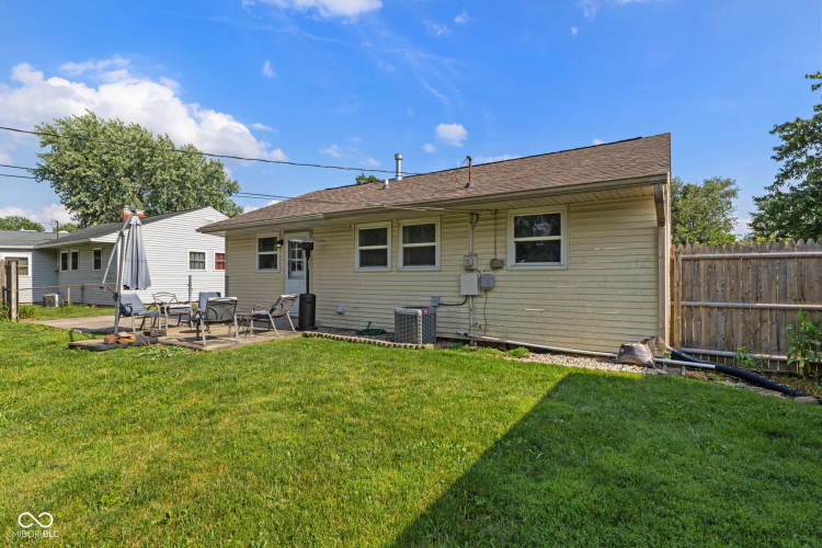 Listing Image 20