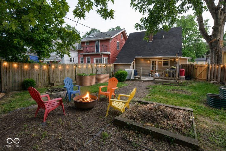 Listing Image 11