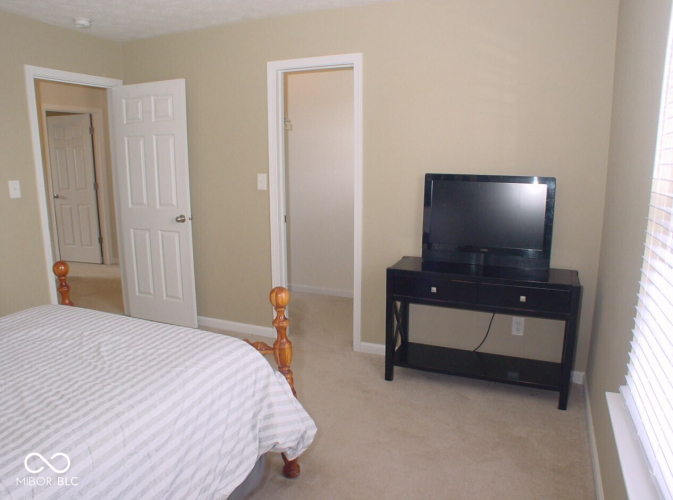 Listing Image 36