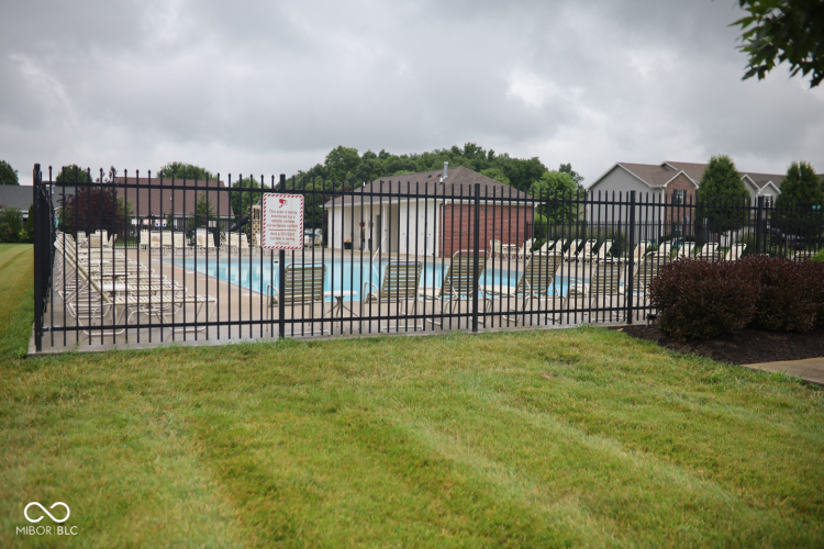 Listing Image 53