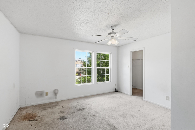 Listing Image 56